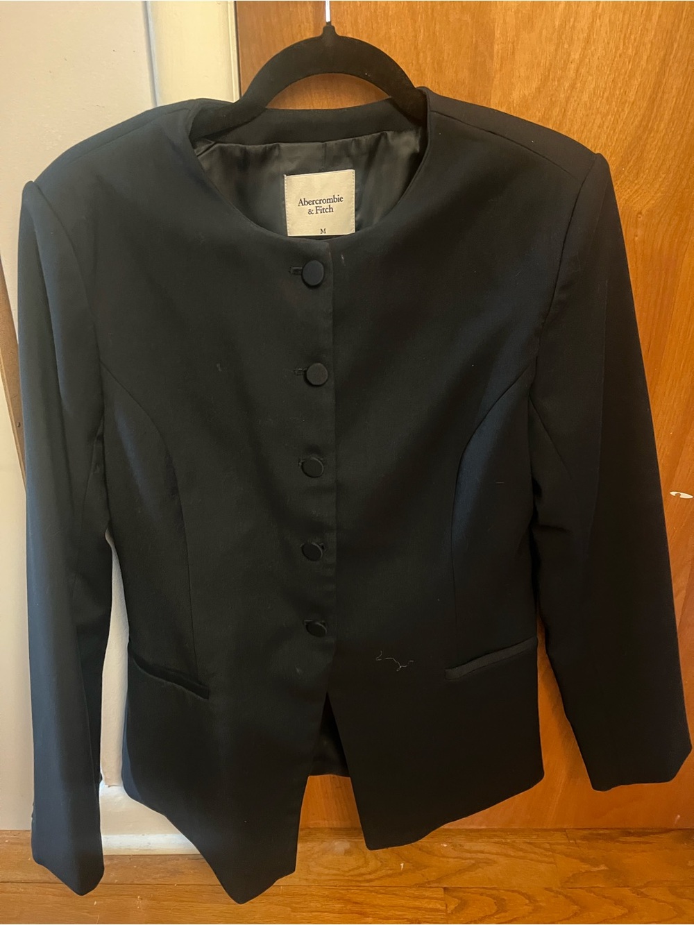 Abercrombie & Fitch Women's Black Collarless Button Blazer